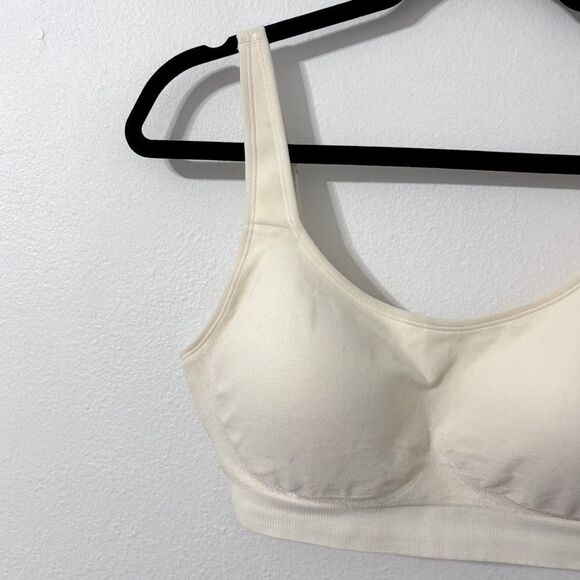Truekind Daily Comfort Cream Wireless Shaper Bra Med T-shirt Supportive - Picture 3 of 9